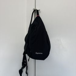 Supreme Sidebag