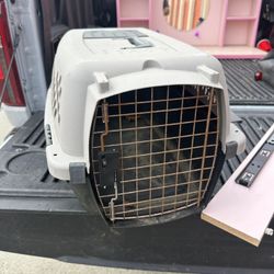 Small Dog Cat Crate Used 