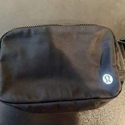 Lululemon Black Waist Bag