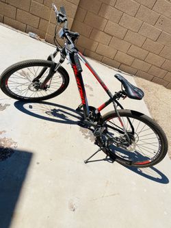 MURTISOL 26" Aluminun Mountain Bike I sell four bikes together