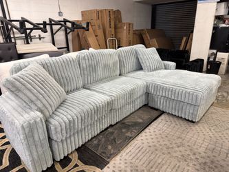 New 118x66 furry corduroy sectional couch / free delivery