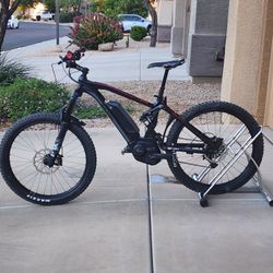 2018 Raleigh Kodiak eBike Size M