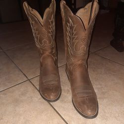 Womens Ariat Boots Size 6.5