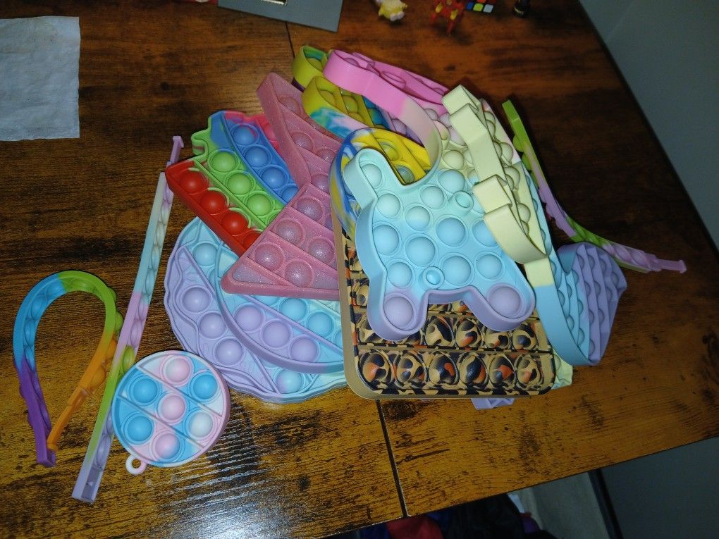 Pop Toys