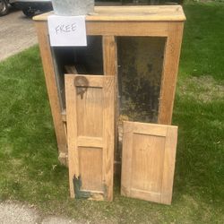 Unique Antique Ice Chest and Wash bucket