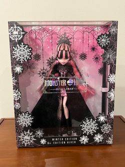 Monster High Howliday Draculara