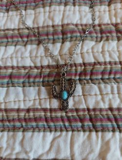 Faux Turquoise Cactus Pendant Necklace 