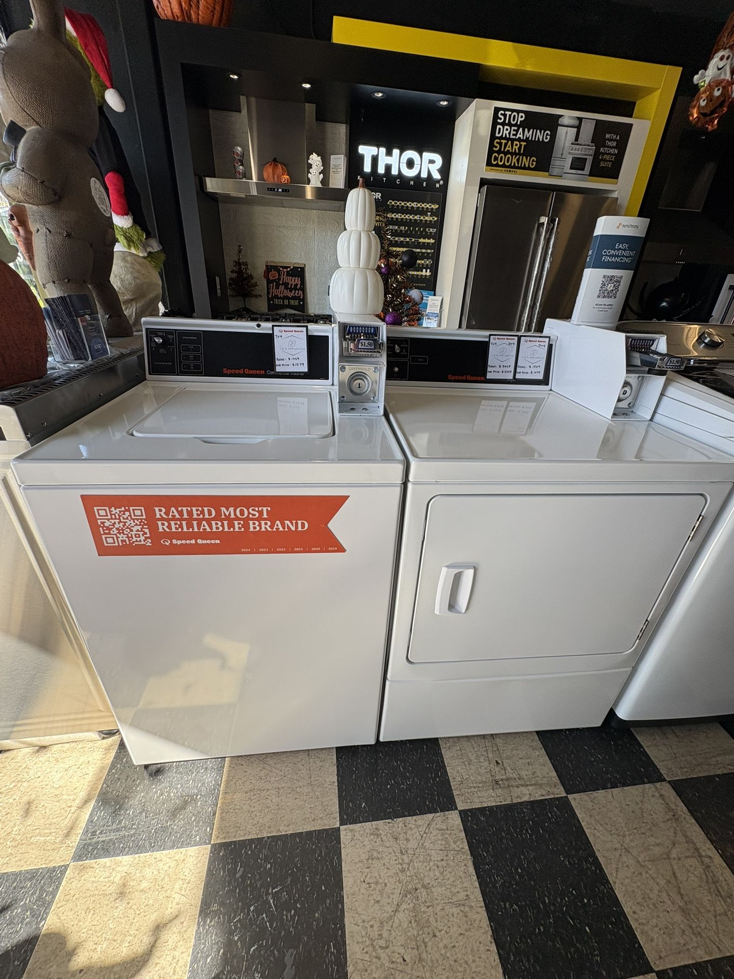 Speed Queen Washer And Dryer Set 👻