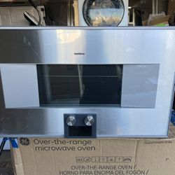 *Special *Gaggenau 400 Series 30” Microwave Oven 