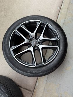 Genuine 21-Inch AMG Alloy Wheels