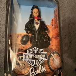 1998 Harley-Davidson Barbie #3 Brunette Collector Edition doll