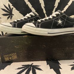 O.G. Converse  One stars Size 8.5