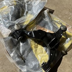 Lower Control Arms For 4Runner. 