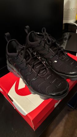 Air vapormax plus size 8