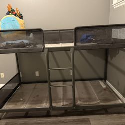 Twin Bunk Bed 
