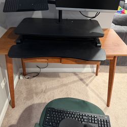 Desk Stand 