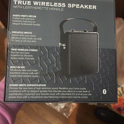 LIMITED EDITION COBY TRUE WIRELESS SPEAKER WITH LEATHERETTE HANDLE BLACK NEW