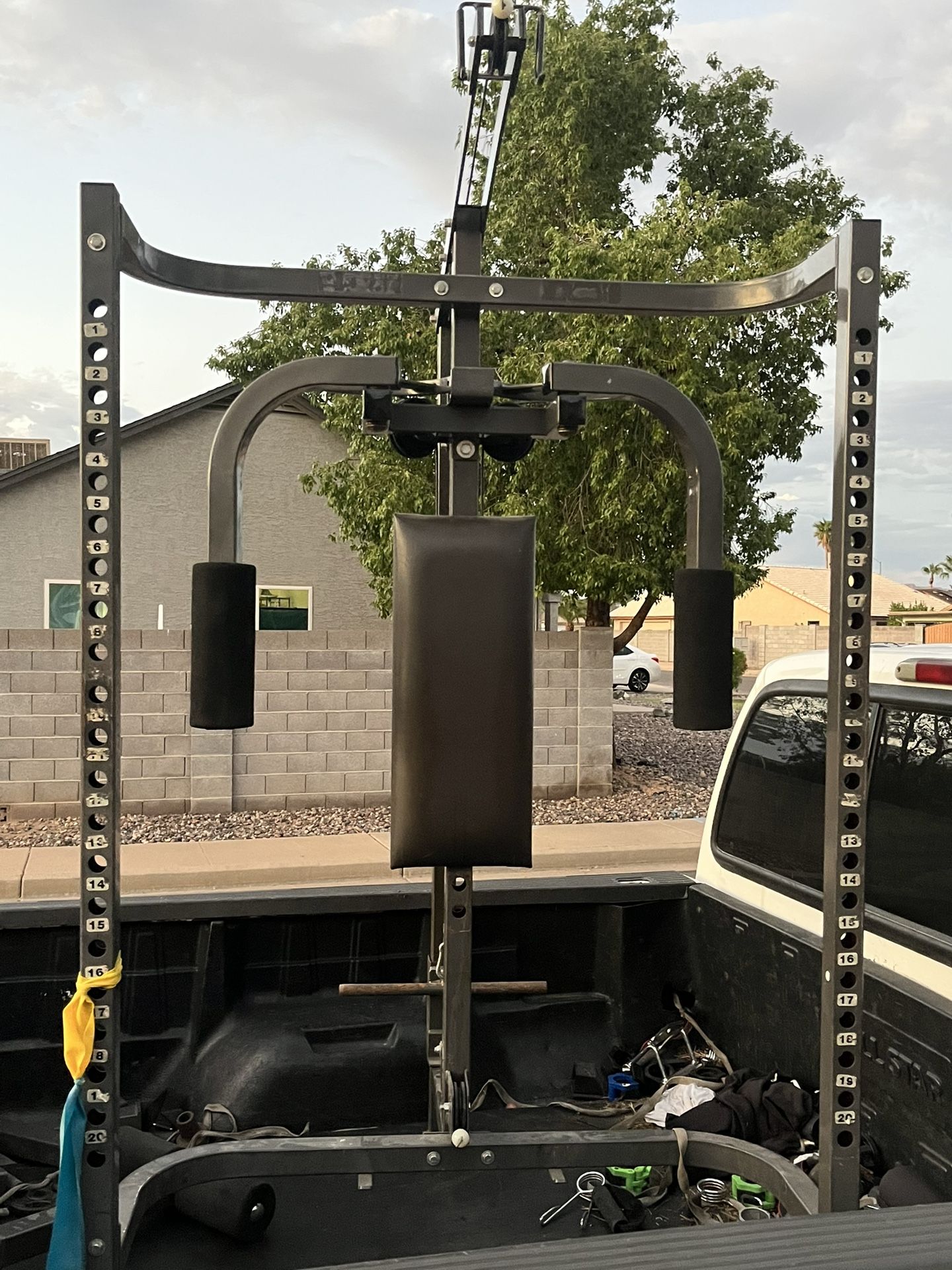 Squat Rack With Cable System