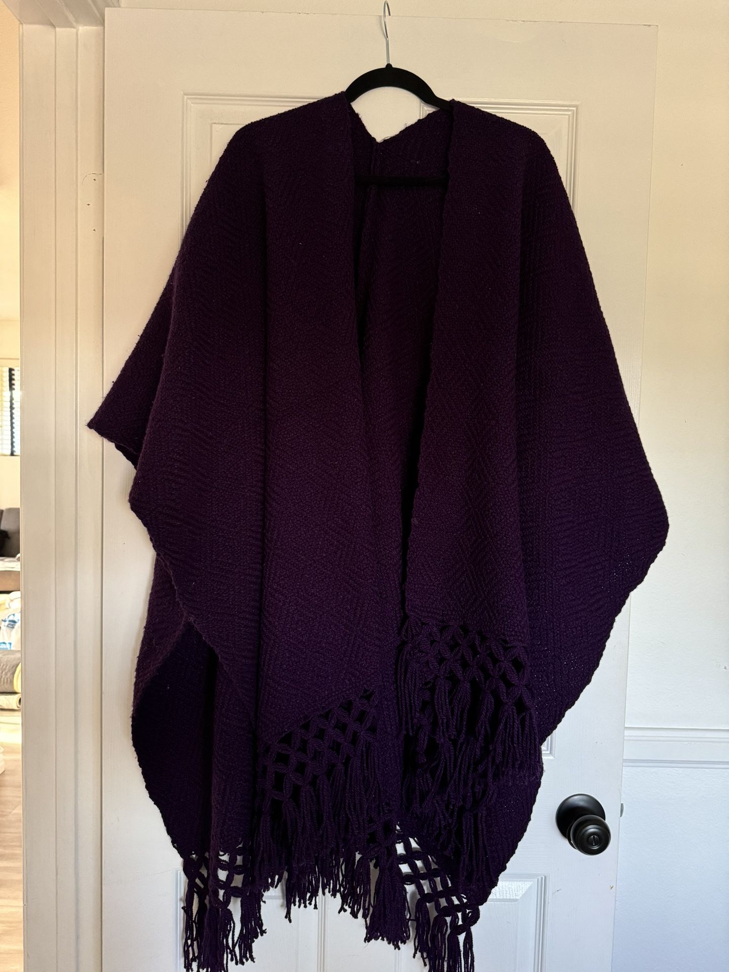 New Women’s Poncho