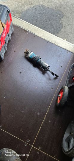 Variable speed makita grinder