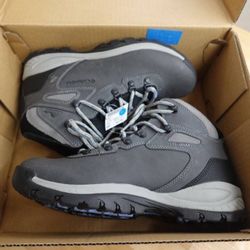 Newton Ridge™ Plus Waterproof Hiking Boot Women’s Size 9