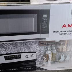 Microwave Hood Combination Combo Set. Never Been Open Brand New