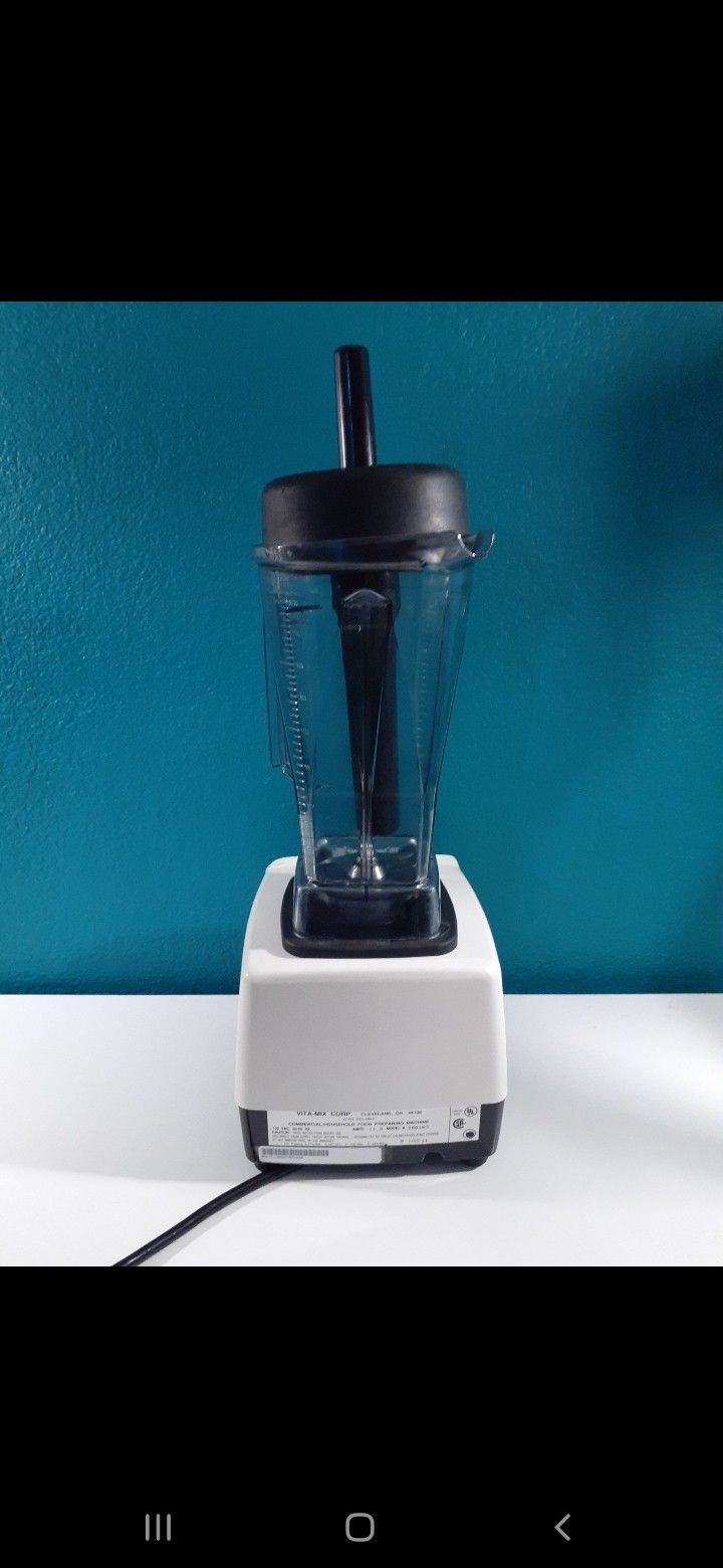 VITAMIX TOTAL NUTRITION CENTER - joarbit.com