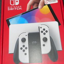 *Like New* Nintendo Switch OLED (White)