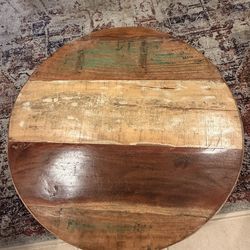 Round coffee table