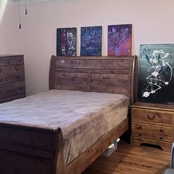 Queen Sleigh Bed with 5 Drawer Chest