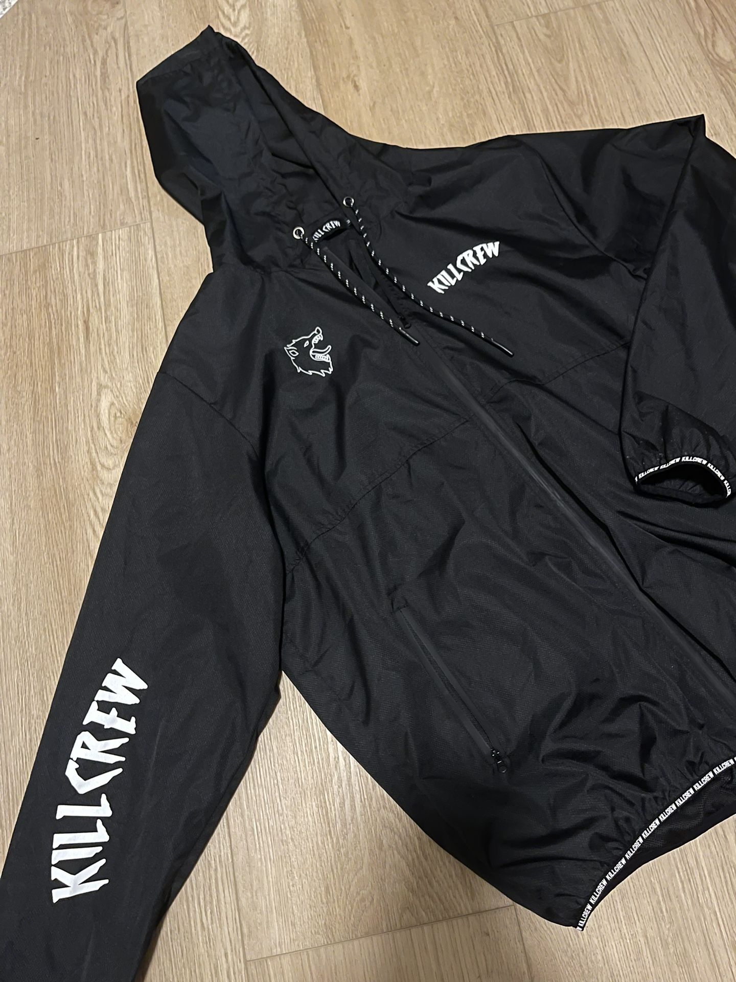 Kill Crew Wolf Quick Dry Windbreaker Black and White - Size M