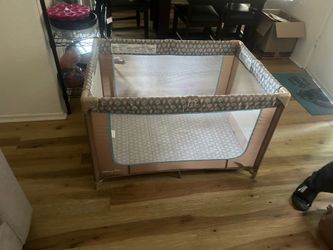Toddlers playpen