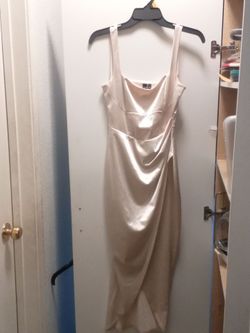 Windsor Gold Formal Satin Dress