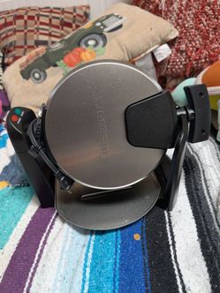 Cuisinart Flip Belgian Waffle Maker
