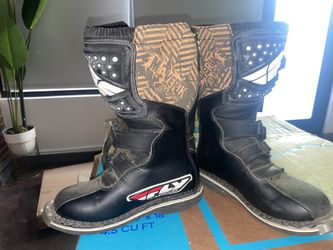Maverik Riding Boots Youth Size 3