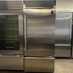 HESTAN 36”WIDE BUILT IN BOTTOM FREEZER REFRIGERATOR