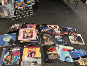 40+ laser disc, Jaws MIB more