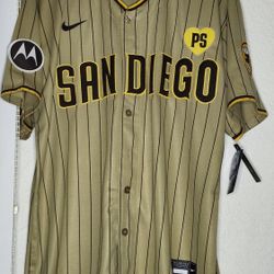 Women's SD Padres Jersey Size XXL/XL