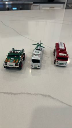 Hess trucks 2017 Minis lot
