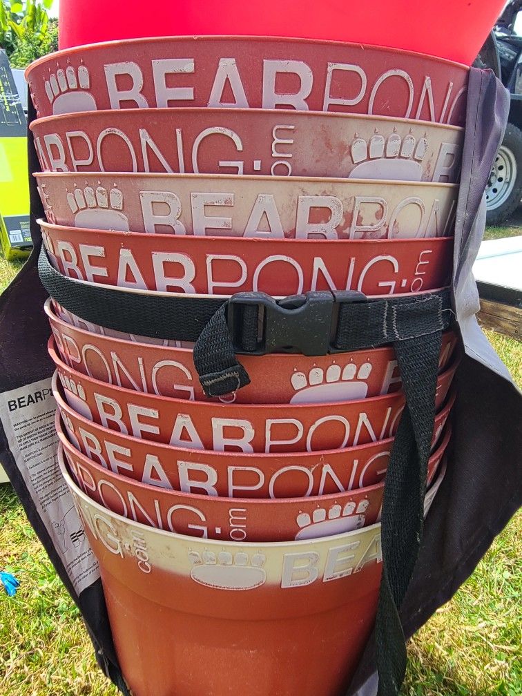 Beer Pong Life Size