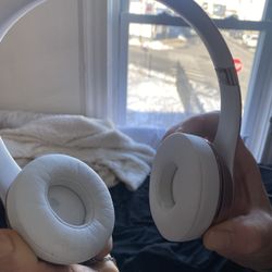 Beats Solo3 Barely Used 