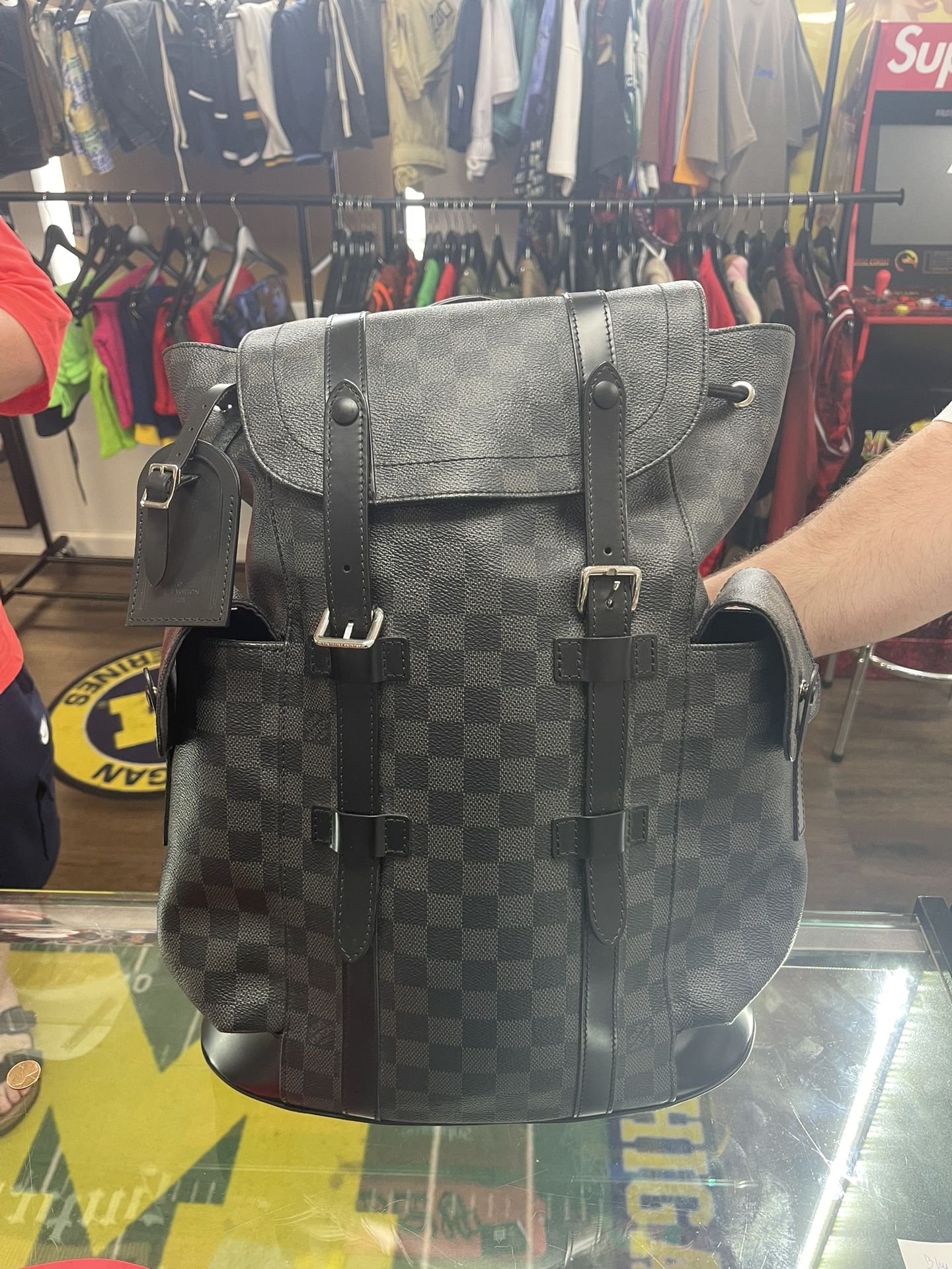 Like New Louis Vuitton Christopher MM in Damier Graphite
