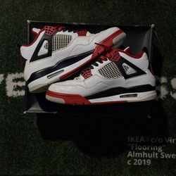 Jordan 4 Fire Reds