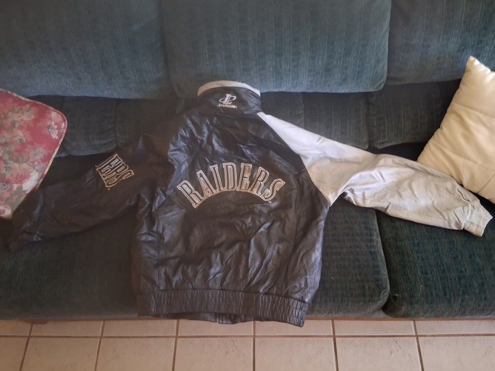 Raiders Shark Tooth Leather Jacket 90s