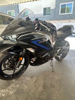 2025 Kawasaki ninja 500 ABS