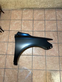 2013 Toyota Corolla side fender left and right side