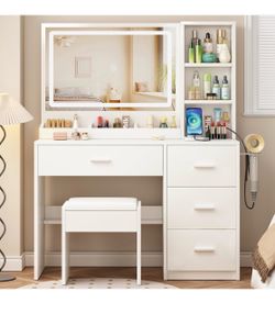Brand new vanity in box