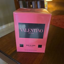 Brand new Valentino Donna born in Roma parfum