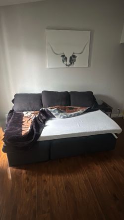 Dark grey sofa pull out bed w memory foam mattress topper