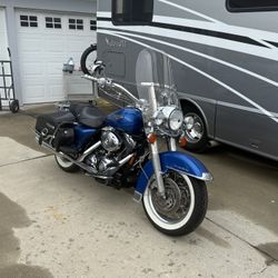 2004 Harley Davidson Road King classic